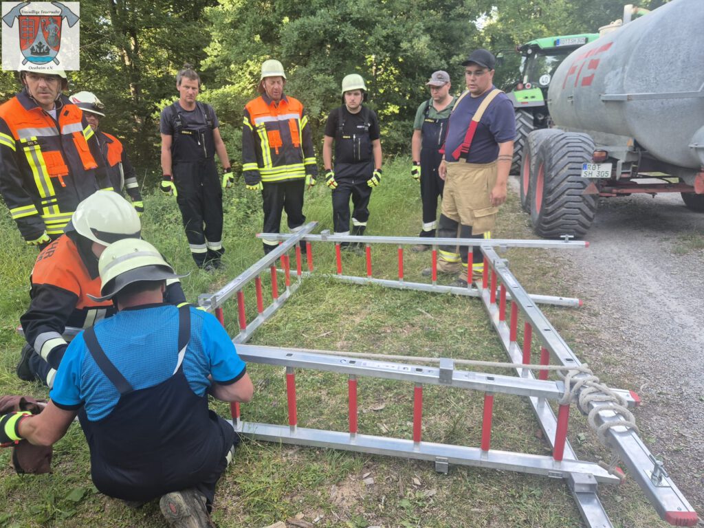 Aufbau provisorischer Wasserbehälter