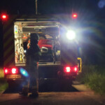 Einsatzkräfte suchen im Hang