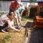 Bau eines Insektenhotels - Gruppenbild Sommerferienprogramm 2022