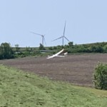 notgelandetes Kleinflugzeug