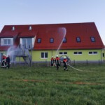Feuerwehr Löschübung am Kindergarten in Oestheim